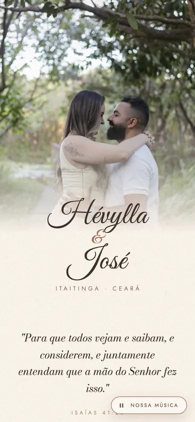 Convite de casamento digital da GL Creative aberto no celular, com a foto do casal, os nomes e a música tocando